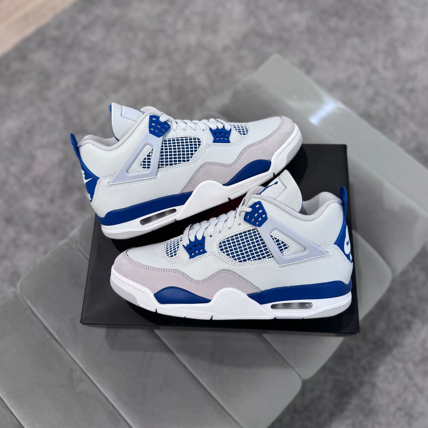 JORDAN 4 ‘MILITARY BLUE’